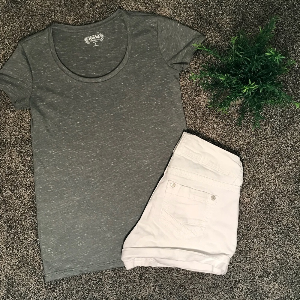 Everyday tee